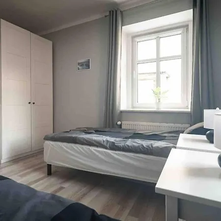 Quattro, Duszniki-zdroj Apartamento *